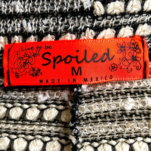 SPOILED Kimono. - Picture 7 of 8